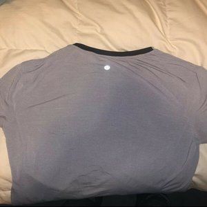 Lululemon Mens Large Short Sleeve T Shirt -  Blue